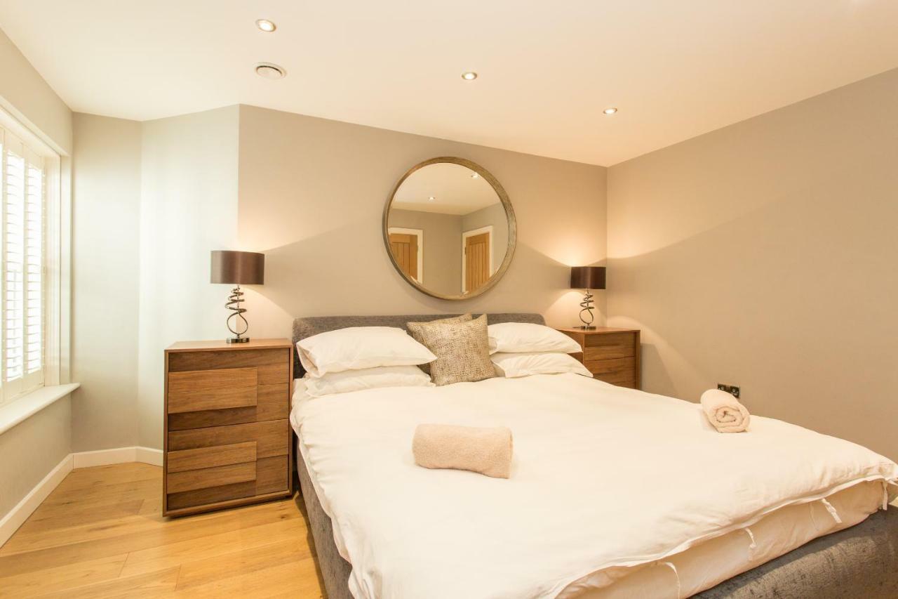 The Sweet Mews - Large 4Bdr Home ลอนดอน ภายนอก รูปภาพ