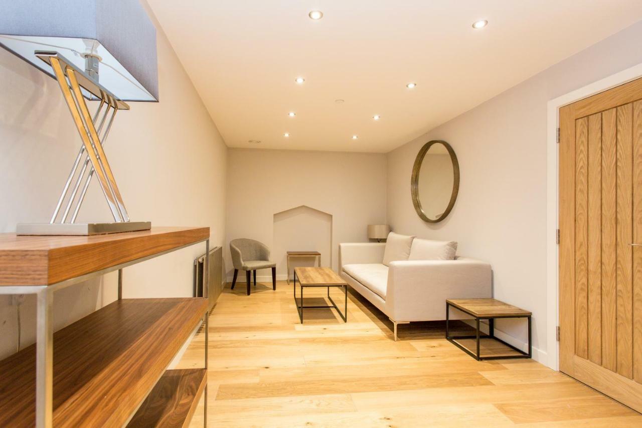 The Sweet Mews - Large 4Bdr Home ลอนดอน ภายนอก รูปภาพ